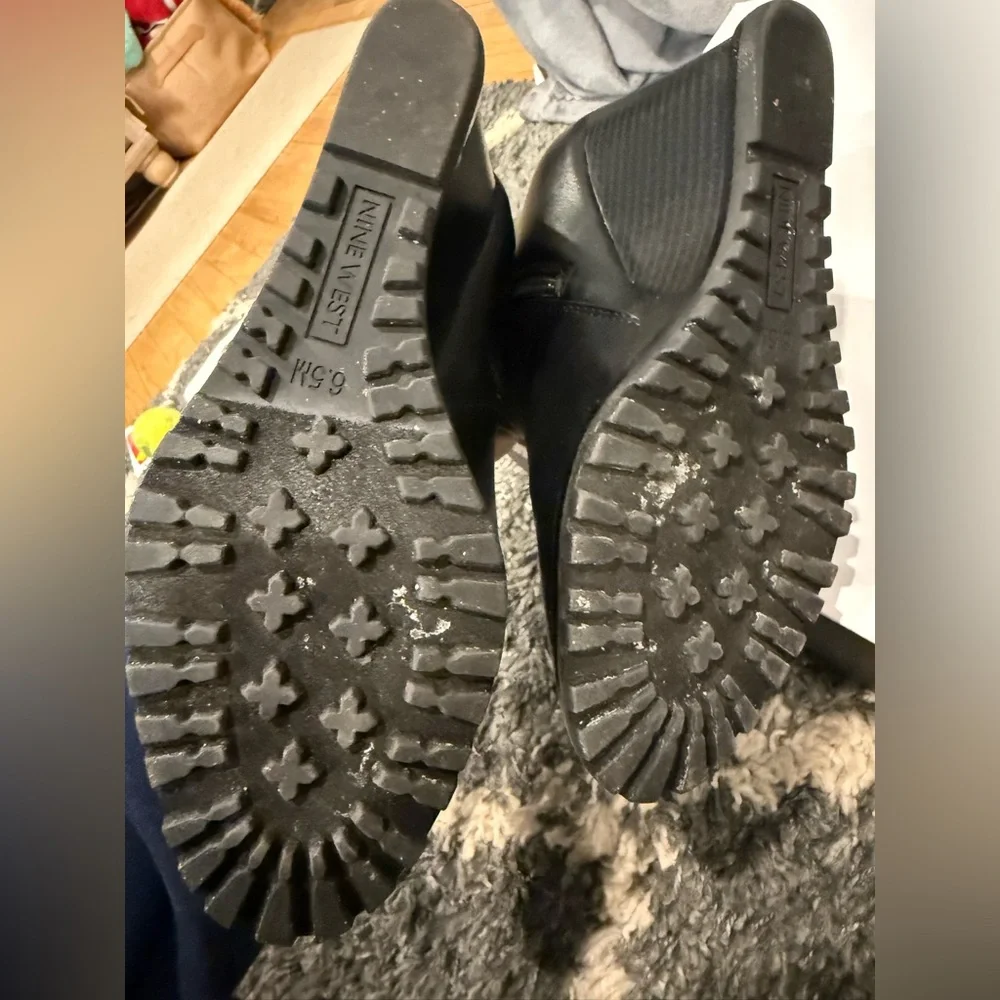 Nine West euc size